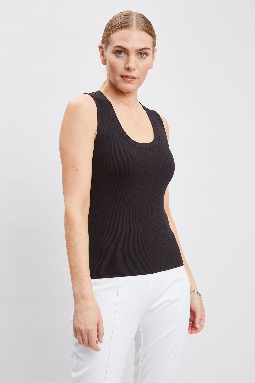 Women Rib Scoop Neck Knit | Elie Tahari